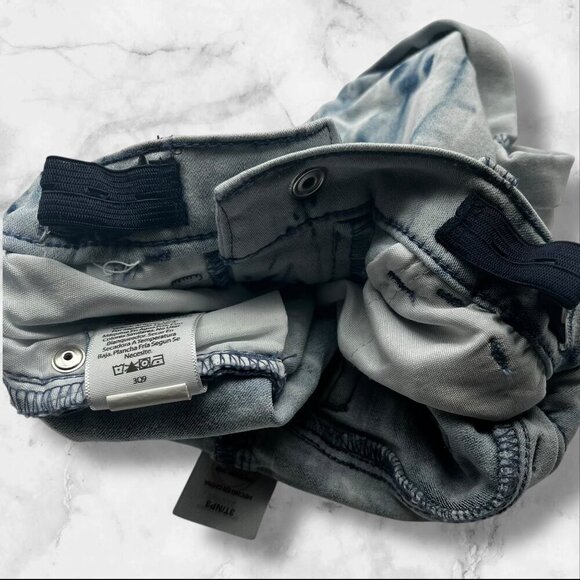 Wonder Nation Tie-Dye Style Denim Girl Shorts With Adjustable Waistband‎ Size 3T - Picture 5 of 13